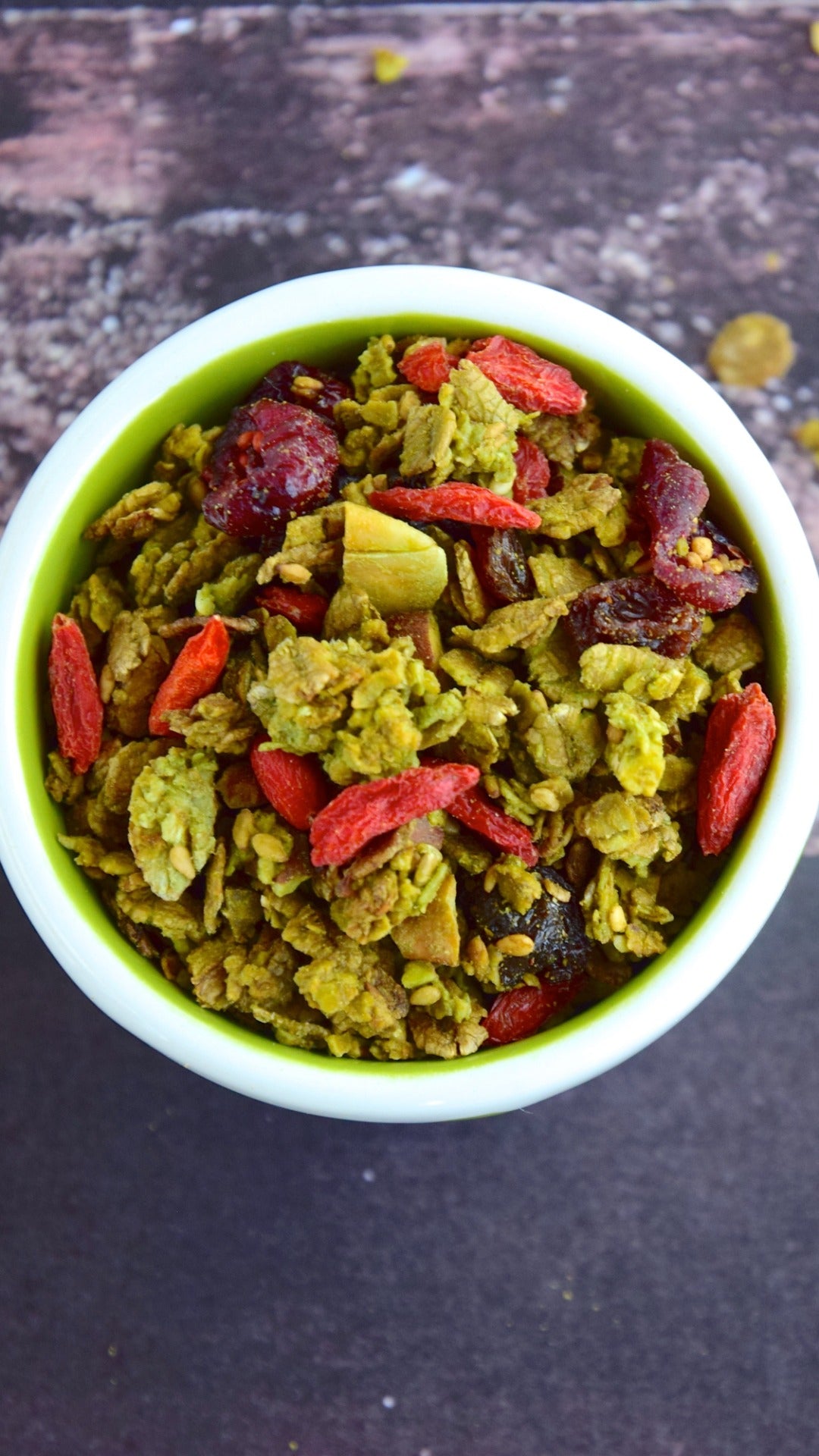 Matcha, green tea powder, granola, homemade, green, superfoods, healthy, goji berries, raisins, nuts, seeds, oats, wooden table
